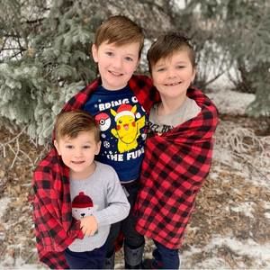 Meet your Posher, Cara